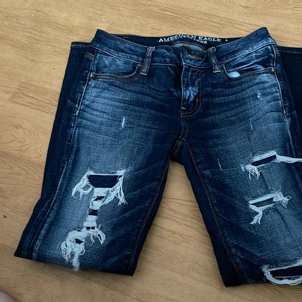 American eagle outfitters jegging size 0 distressed jeans